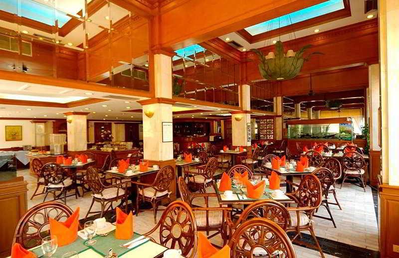 Down Town Inn, เชียงใหม่ ภายนอก รูปภาพ
